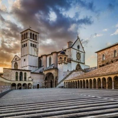 verta žinoti Vestuvių organizavimas Umbrijos regione 457 - vilma wedding vestuviu planavimas planuotoja vestuves italijoje organizavimas planuotoja patarimai idejos svente santuoka