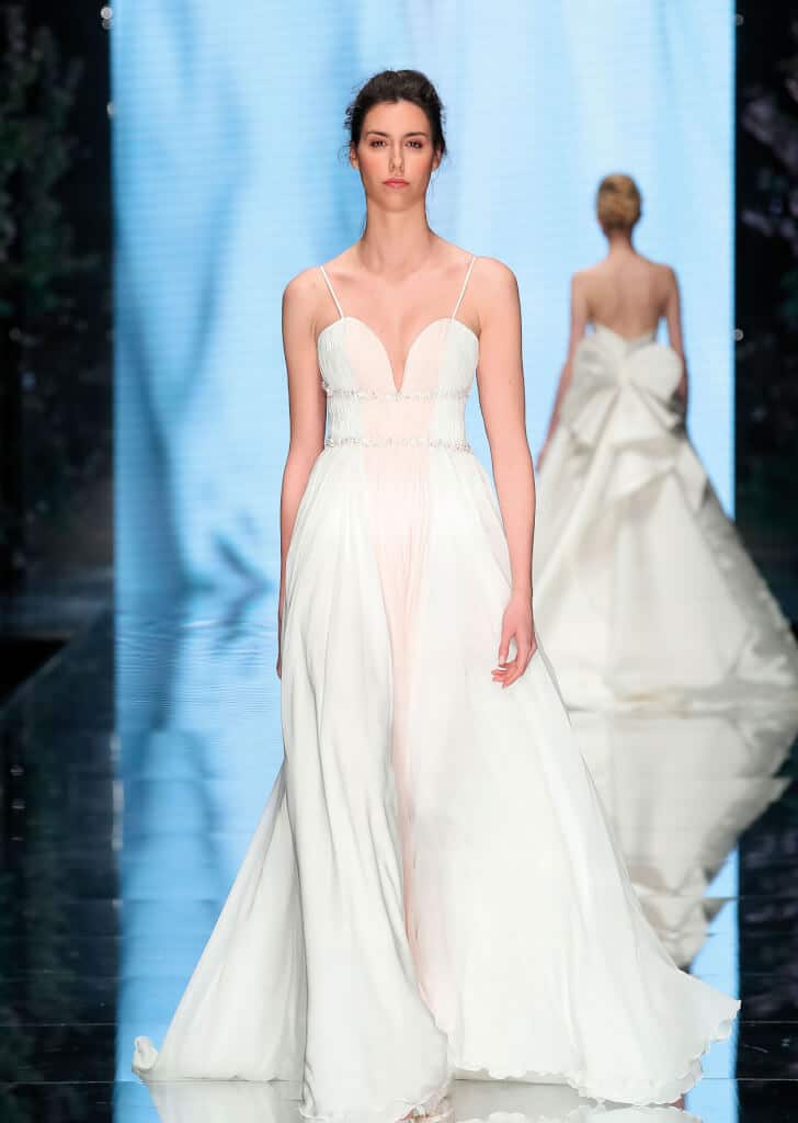 suknele vilma rapšaitė wedding vestuviu planavimas planuotoja vestuves italijoje organizavimas planuotoja patarimai idejos svente enzo miccio