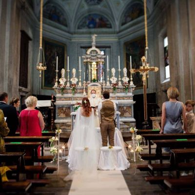 Vilma Wedding & Event Planner _ Vilma Rapšaitė _ vestuves Italijoje _ bažnytinė santuoka Italijoje vestuvių organizatorė užsienyje _ meilės šventė Italija užsienis vestuvių koordinatorė _ santuoka Italijos bažnyčioje