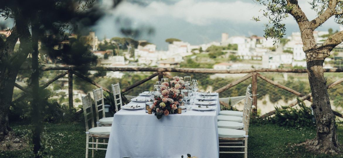 Vilma Wedding & Event Planner _ 2023 vestuvinės gėlės _ vestuvės Italijoje 2024 _ santuokos planuotoja organizatorė koordinatorė Vilma Rapšaitė