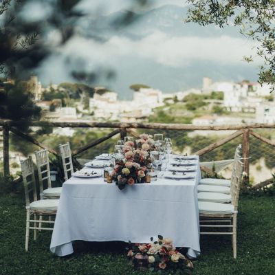 Vilma Wedding & Event Planner _ 2023 vestuvinės gėlės _ vestuvės Italijoje 2024 _ santuokos planuotoja organizatorė koordinatorė Vilma Rapšaitė
